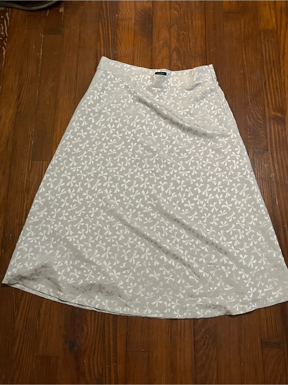 Ann Taylor Tan Colored A-Line Skirt with Champagne Bow Motif - Holiday Ready